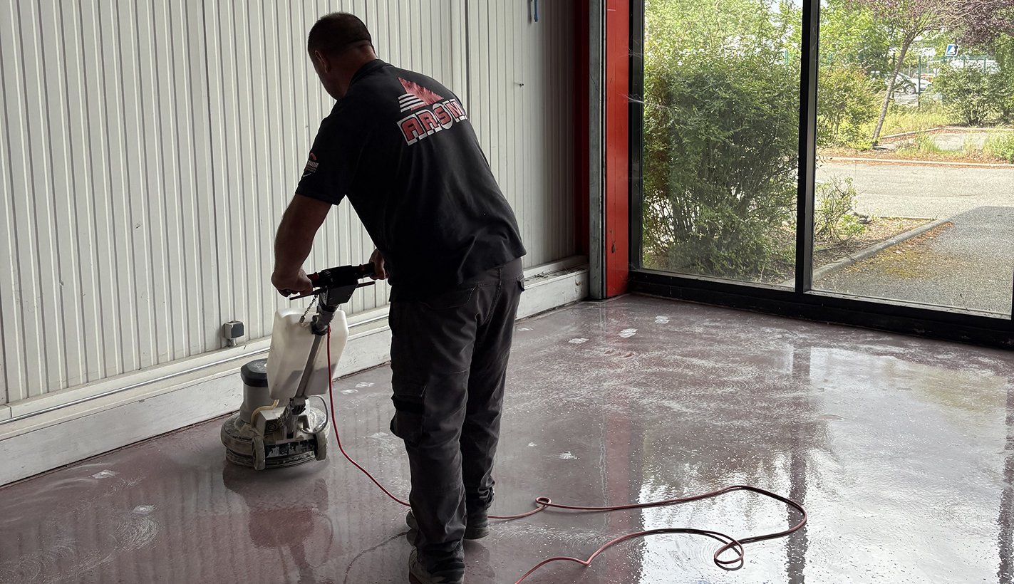 Allée béton désactivé